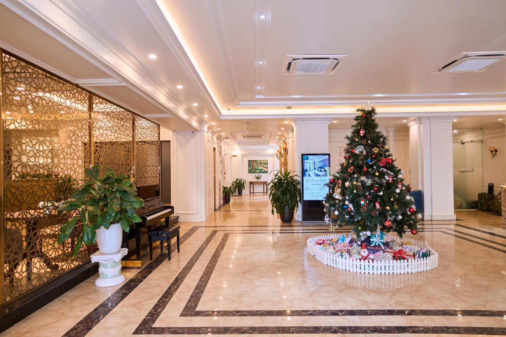 Le Haute Hotel Hai Phong Esterno foto