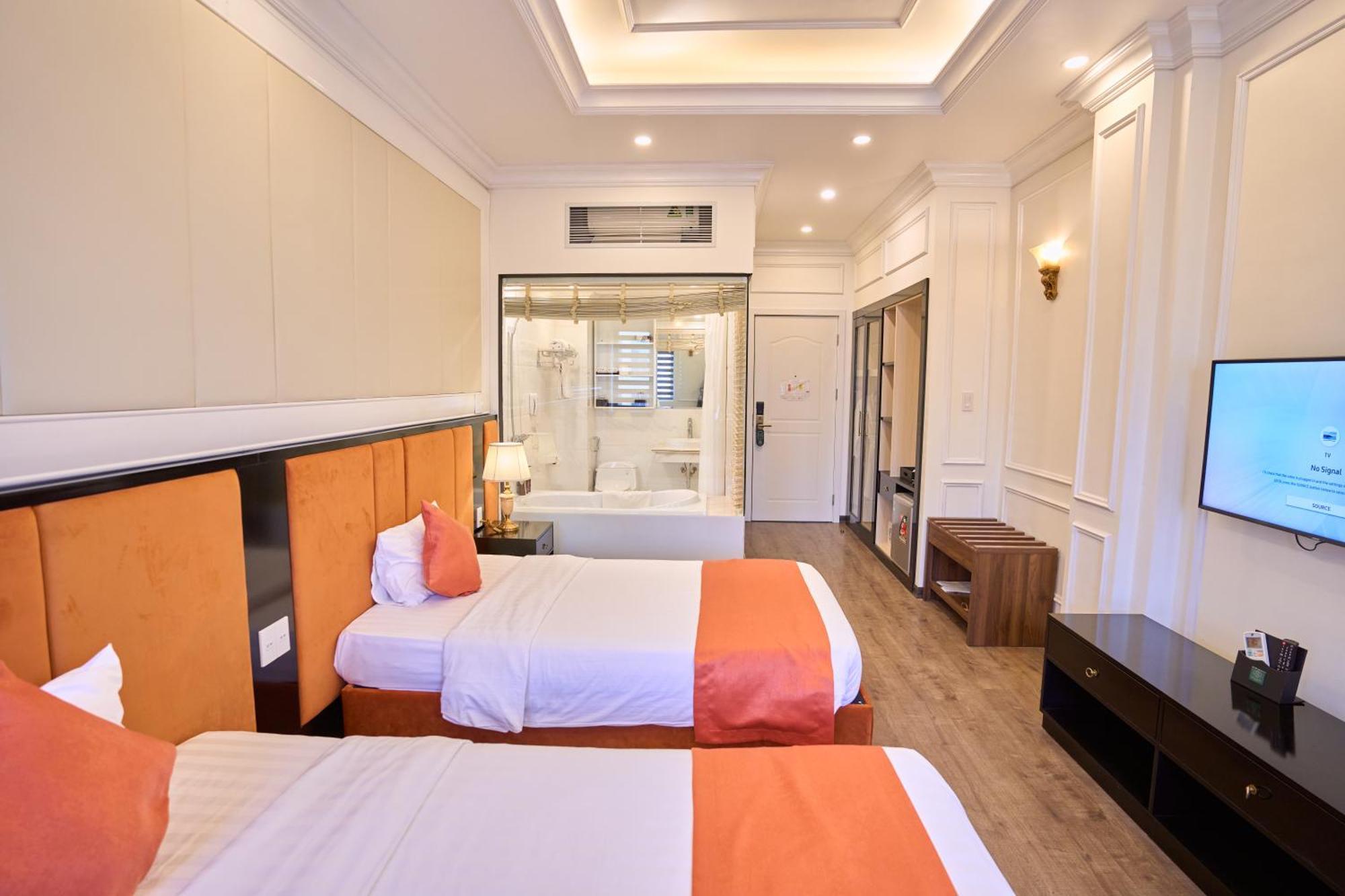 Le Haute Hotel Hai Phong Esterno foto