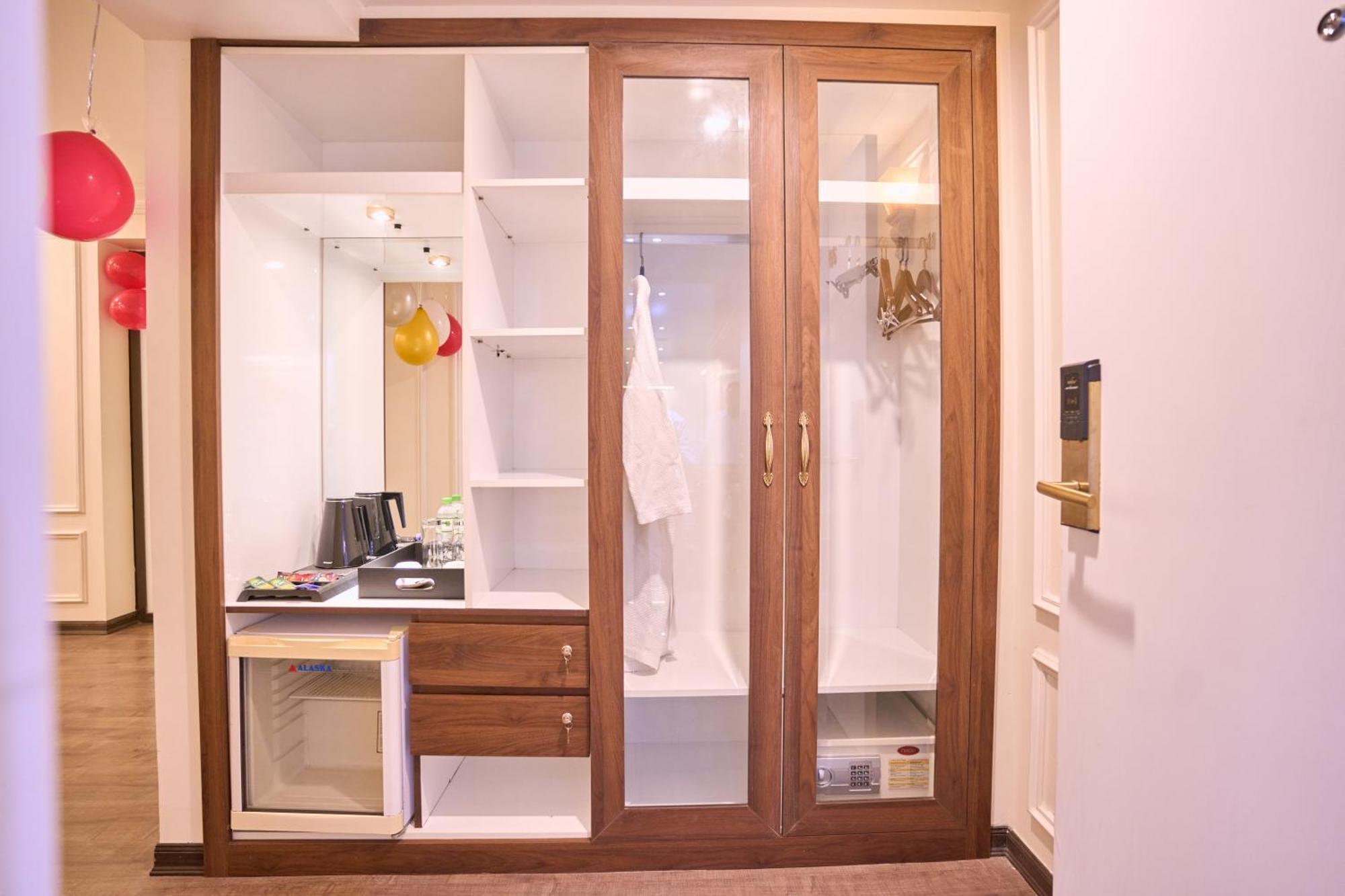 Le Haute Hotel Hai Phong Esterno foto