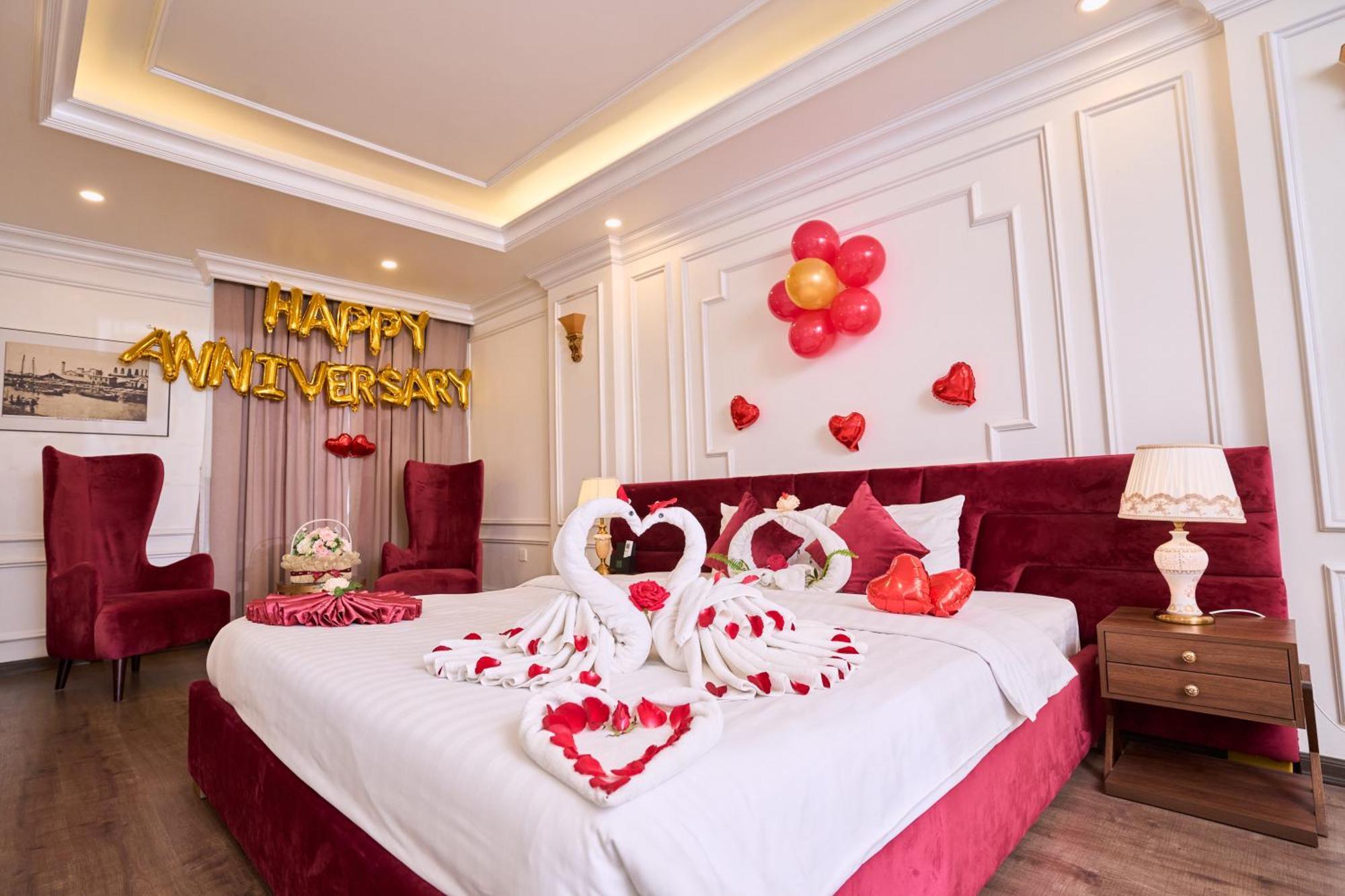 Le Haute Hotel Hai Phong Esterno foto